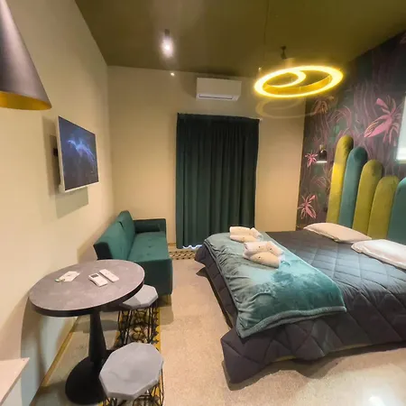 Residencia Barrio 3*